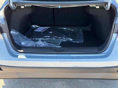 New 2026 Nissan Sentra SV w/ SV Convenience Package FWD image 4