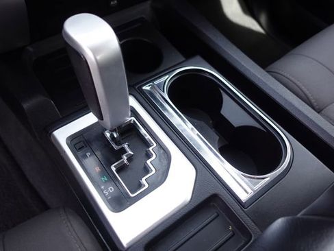 Used 2014 Toyota Tundra SR5 w/ SR5 Upgrade Package image 22