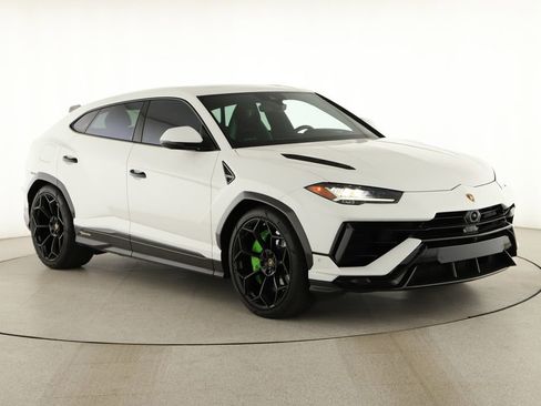 Used 2023 Lamborghini Urus Performante AWD/4WD image 19