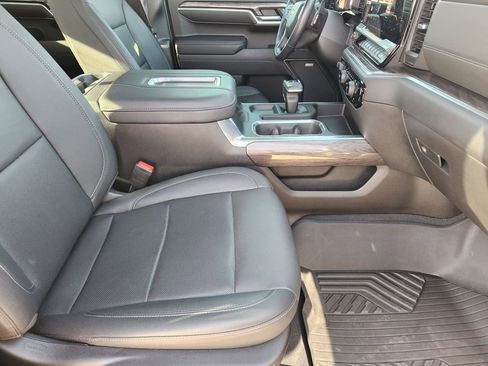 Used 2022 Chevrolet Silverado 1500 LTZ w/ LTZ Premium Texas Edition image 20