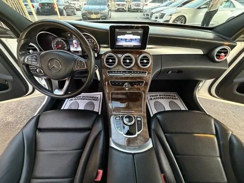 Used 2018 Mercedes-Benz C 300 Sedan image 33