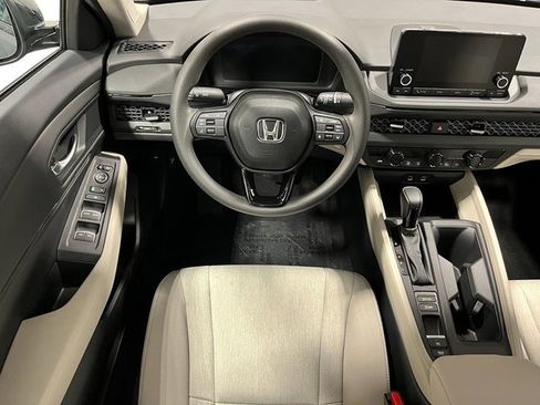New 2025 Honda Accord SE image 19