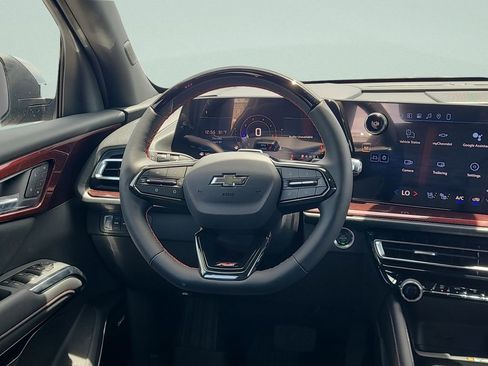 New 2026 Chevrolet Traverse RS AWD/4WD image 12