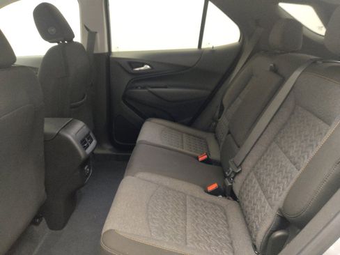 Used 2022 Chevrolet Equinox LT FWD image 18