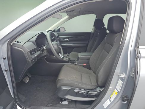 Used 2025 Honda CR-V LX image 5