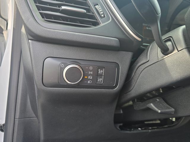 Used 2020 Ford Escape SE FWD image 18