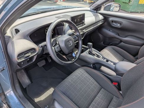 Used 2024 Honda HR-V Sport image 12