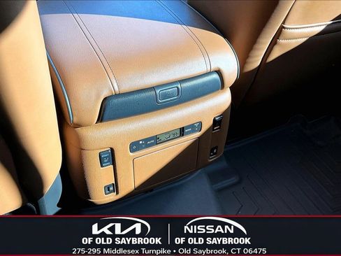 Used 2023 INFINITI QX80 Sensory w/ Cargo Package image 10