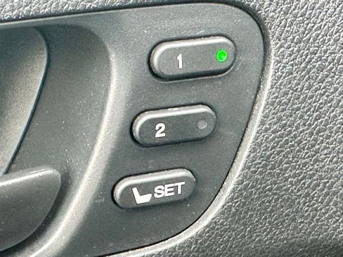 Used 2023 Honda Passport EX-L image 10