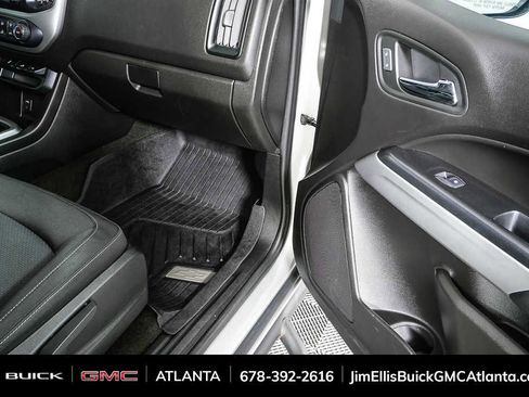 Used 2018 Chevrolet Colorado LT w/ Redline Special Edition image 23