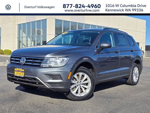 Used 2020 Volkswagen Tiguan S image 1