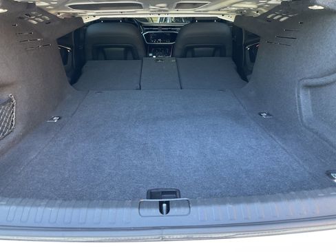 Used 2024 Audi A6 Premium Plus image 46