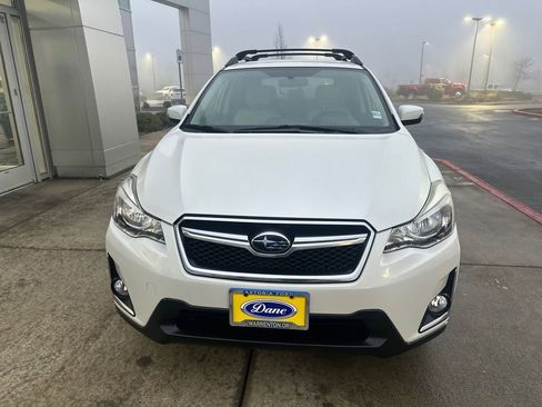 Used 2016 Subaru Crosstrek 2.0i Limited image 7