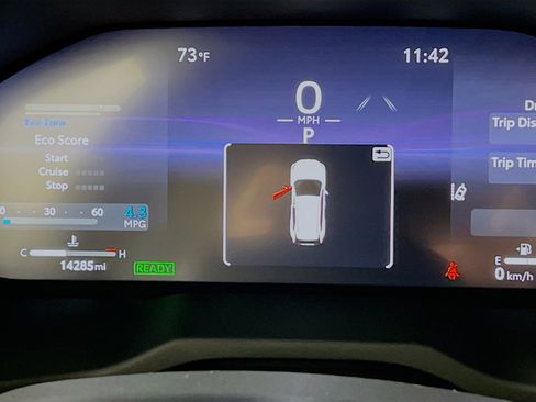 Used 2025 Toyota RAV4 Limited w/ Advanced Technology Package AWD/4WD image 22