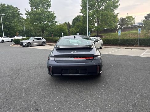 Used 2025 Hyundai Ioniq 6 SEL RWD image 5
