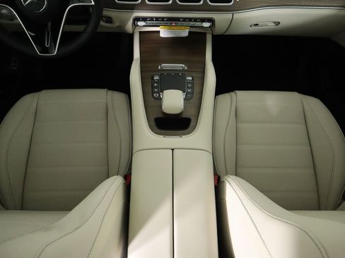 New 2026 Mercedes-Benz GLE 450 4MATIC Coupe image 18