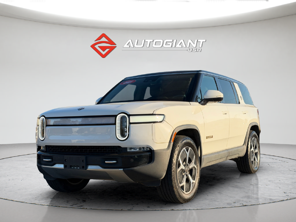 Used 2023 Rivian R1S Adventure Quad AWD/4WD image 10