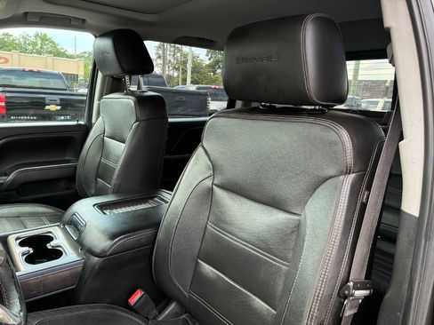 Used 2016 GMC Sierra 2500 Denali w/ Duramax Plus Package AWD/4WD image 19