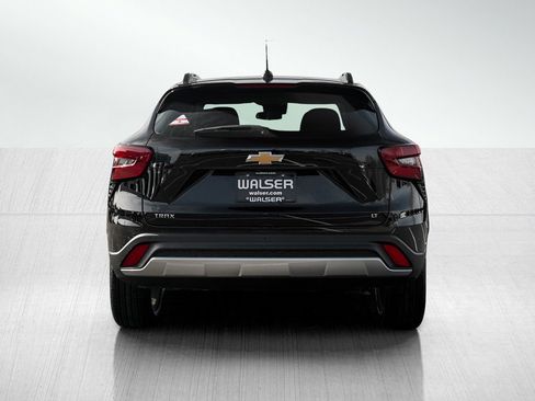 New 2026 Chevrolet Trax LT w/ Driver Confidence Package image 5