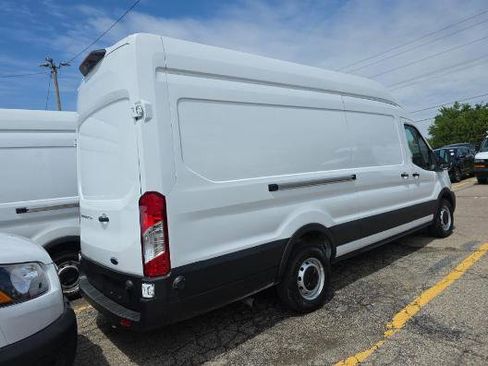 Used 2024 Ford Transit 250 148 High Roof Extended w/ Load Area Protection Package RWD image 3