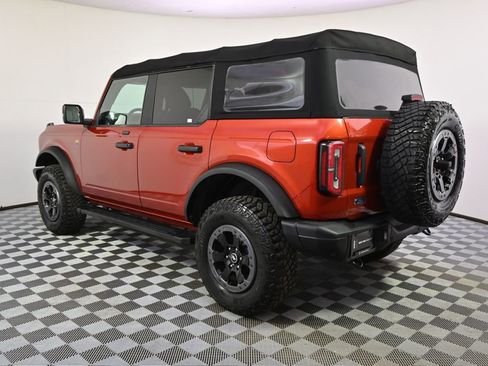Used 2022 Ford Bronco Badlands AWD/4WD image 3