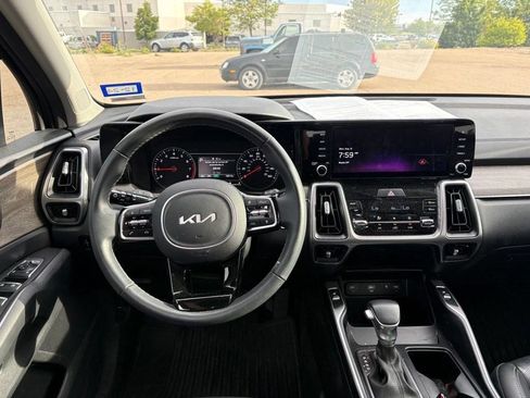 Used 2023 Kia Sorento X-Line EX AWD/4WD image 16