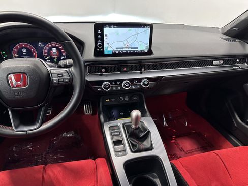 Used 2024 Honda Civic Type R image 17