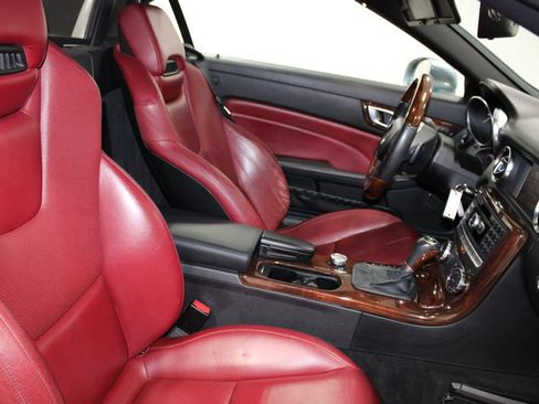 Used 2012 Mercedes-Benz SLK 350 image 26