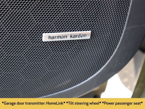 Used 2024 Subaru Ascent Limited w/ Technology Package image 12