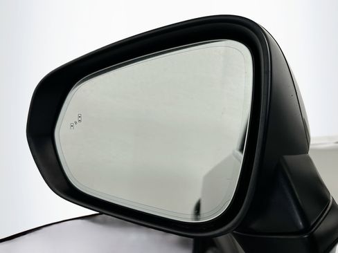 Used 2018 Lexus NX 300 FWD image 16