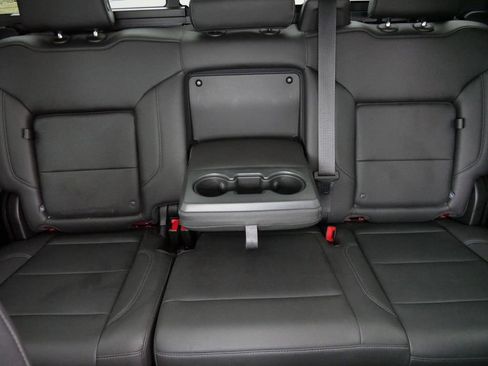 Used 2022 GMC Sierra 1500 SLT w/ SLT Premium Plus Package image 21