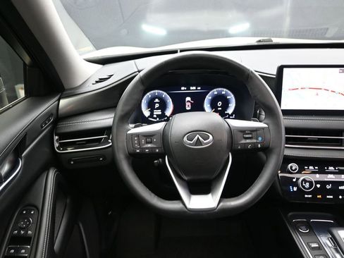Used 2023 INFINITI QX60 Luxe w/ Cargo Package FWD image 31