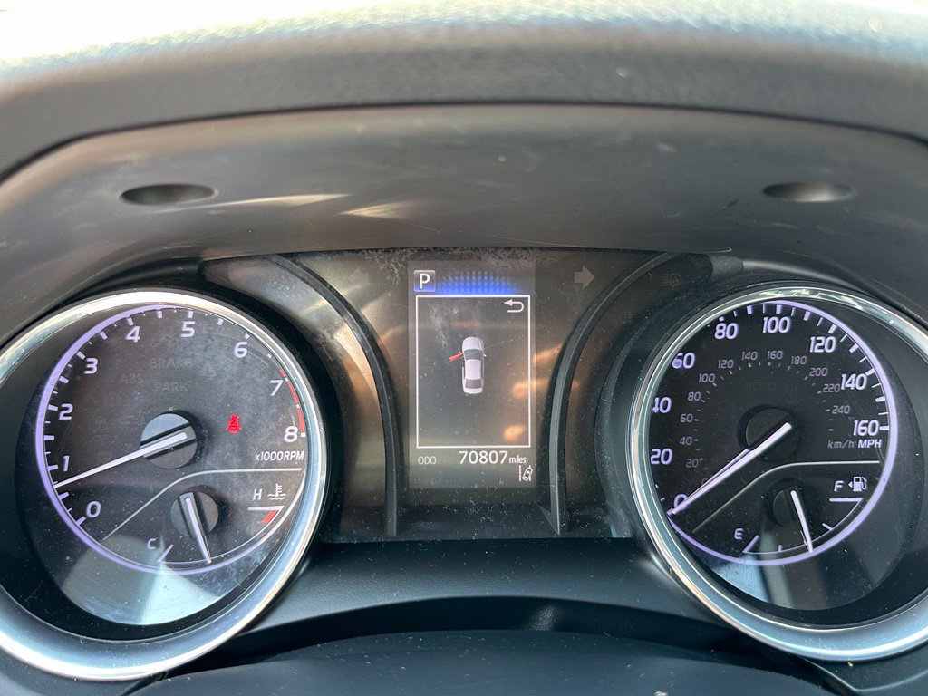 Used 2020 Toyota Camry SE FWD image 26