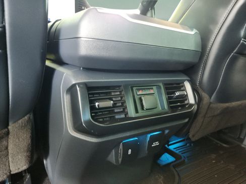 Used 2023 Ford F150 Raptor w/ Raptor Carbon Fiber Package AWD/4WD image 17