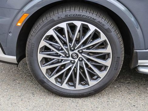 Used 2026 Hyundai Palisade Calligraphy FWD image 11