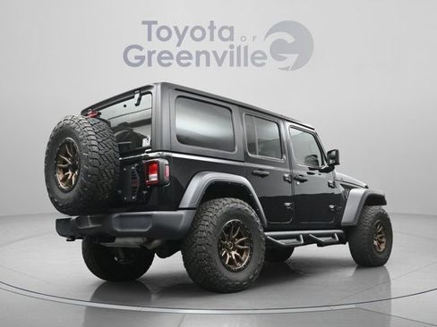 Used 2024 Jeep Wrangler Unlimited Sport AWD/4WD image 14
