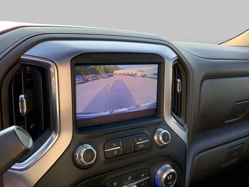 Used 2020 GMC Sierra 1500 SLT w/ SLT Premium Plus Package RWD image 27