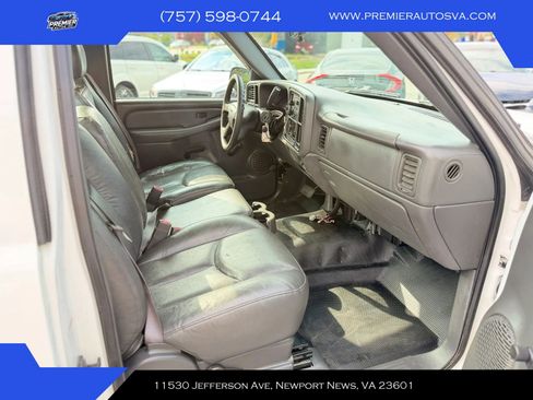 Used 2006 GMC Sierra 1500 W/T RWD image 15