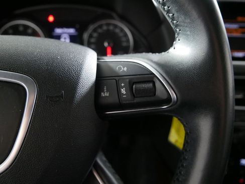 Used 2016 Audi Q5 2.0T Premium image 28