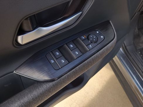Certified 2026 Nissan Kicks SV FWD image 17