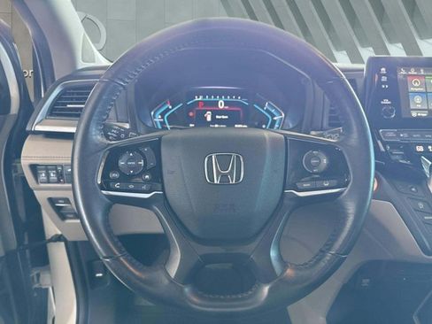 Used 2019 Honda Odyssey Touring image 14