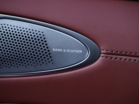 Used 2026 Genesis GV70 3.5T Sport Prestige image 15