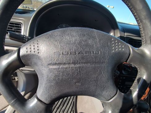 Used 2001 Subaru Forester S image 13