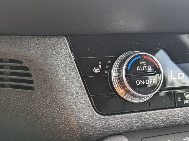 New 2026 Mitsubishi Outlander LE FWD image 29