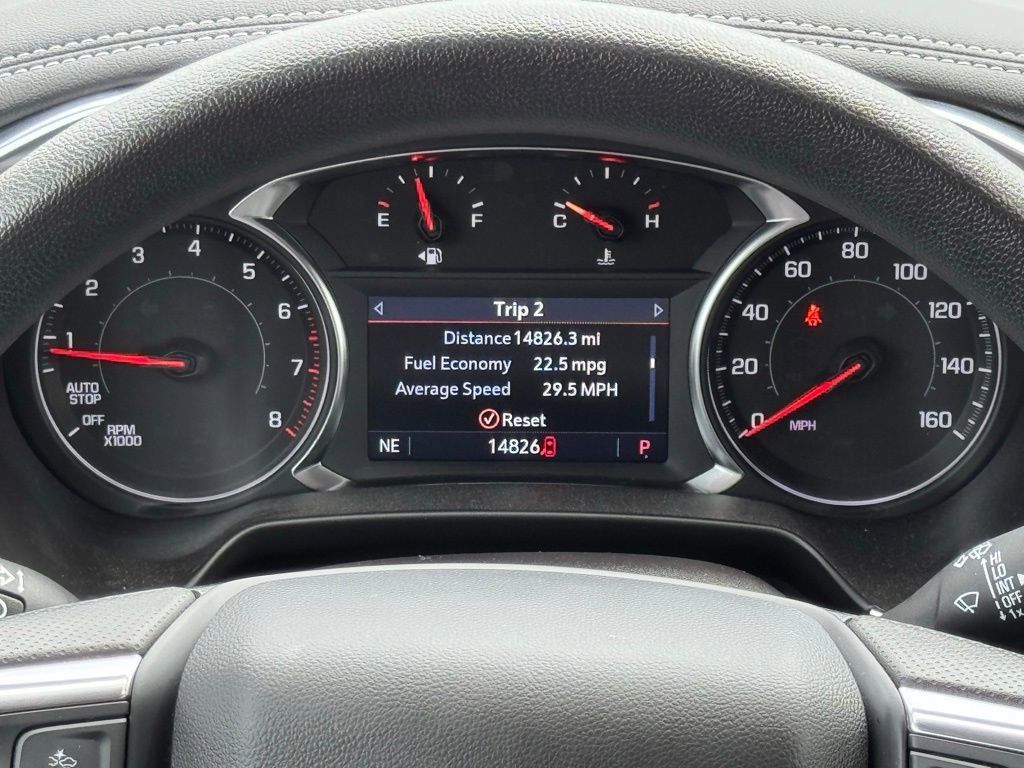 Used 2024 Chevrolet Blazer LT w/ Convenience Package FWD image 3
