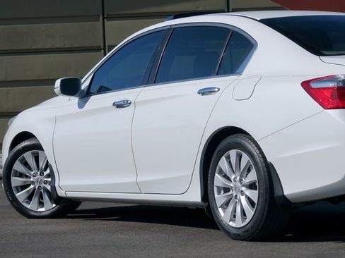 Used 2015 Honda Accord EX image 21