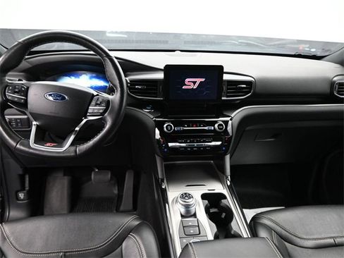 Used 2022 Ford Explorer ST w/ Equipment Group 401A image 10