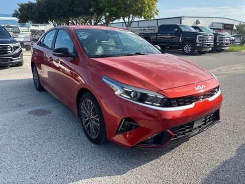 Used 2024 Kia Forte GT-Line FWD image 3