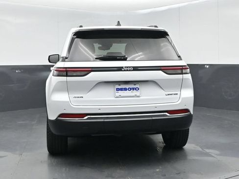 Used 2022 Jeep Grand Cherokee Limited AWD/4WD image 7