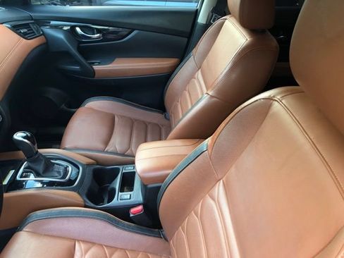 Used 2017 Nissan Rogue SL w/ SL Premium Package AWD/4WD image 21